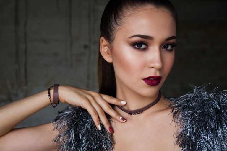 cómo hacer un maquillaje ahumado paso a paso
