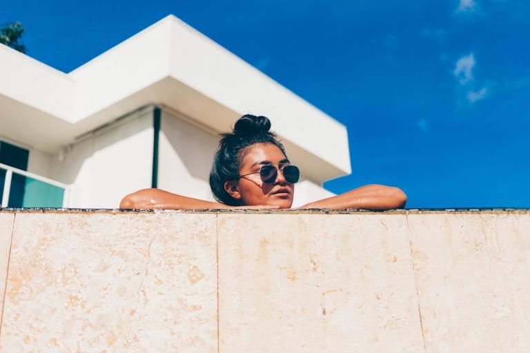 nuxe sun autobronceador hidratante sublimador tomar el sol