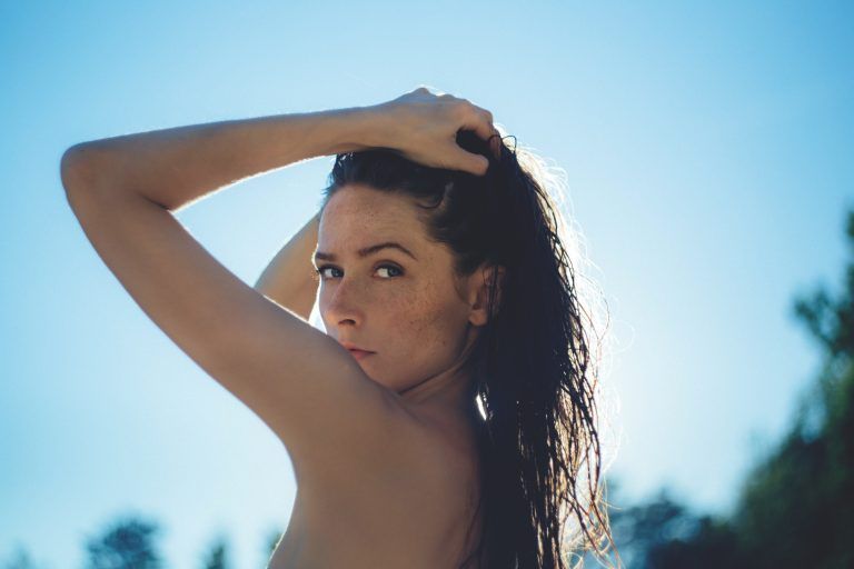 Cómo proteger tu pelo del sol y de la playa