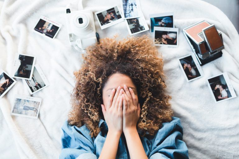 8 malos hábitos que dañan tu piel