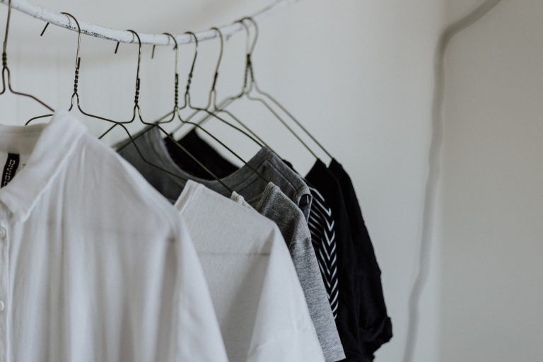 prendas de ropa que no pueden faltar en tu armario